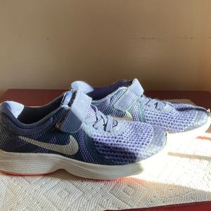 Nike shoes